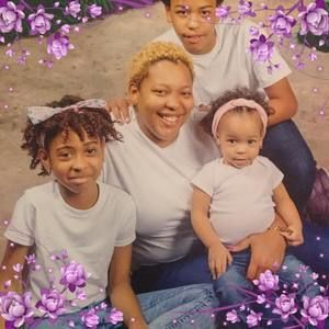 Meet your Posher, Esther